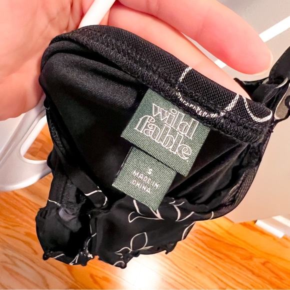 Black Spaghetti Strap Y2K Flower Pattern Mini Dress - Picture 3 of 5